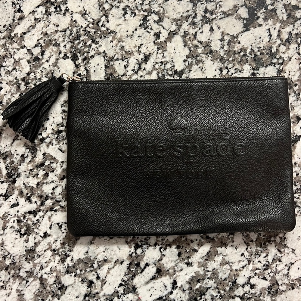 Kate spade wristlet zip pouch